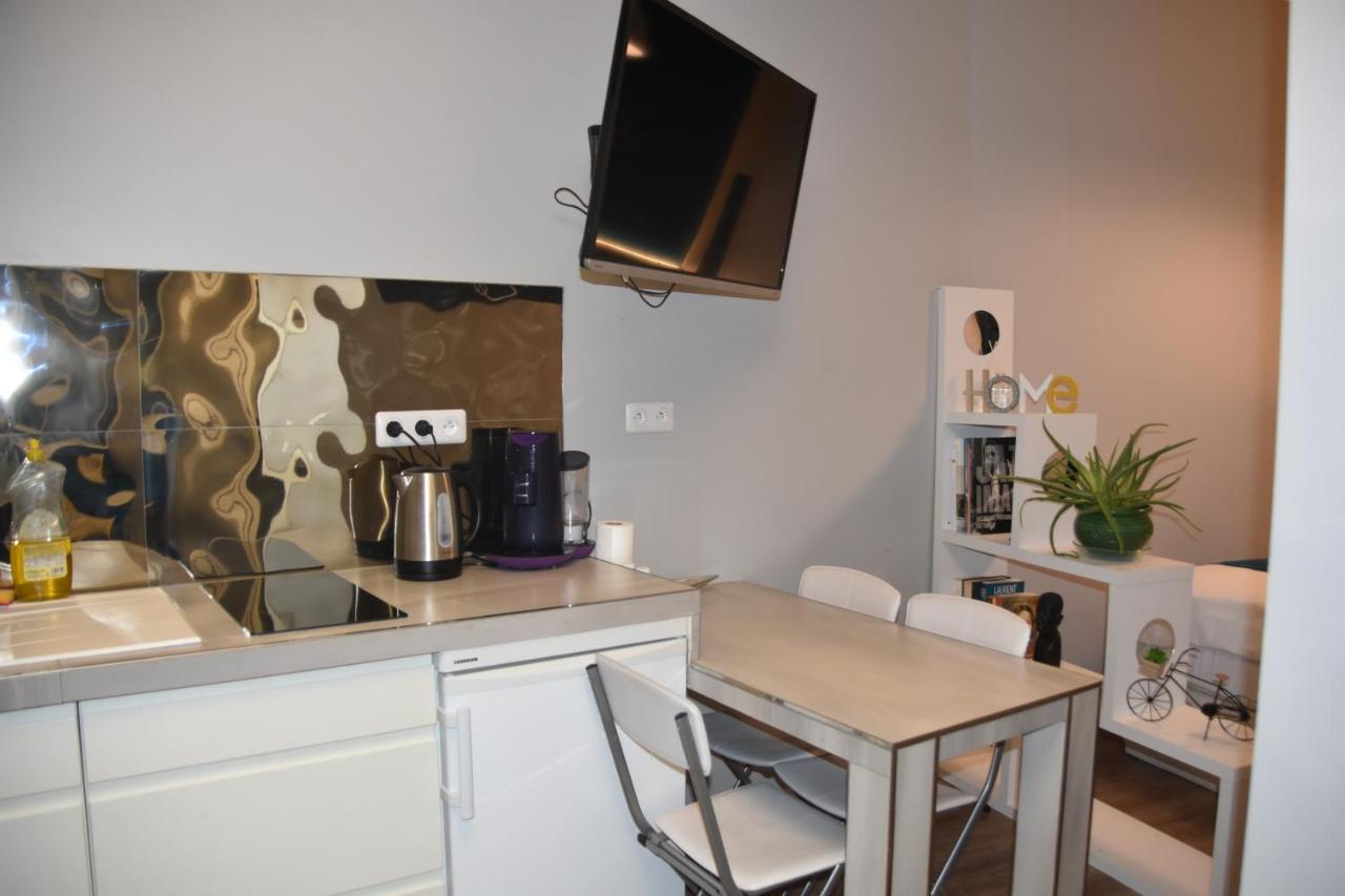 Guest house Eiffel Tower In